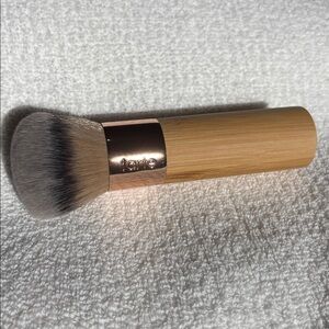 Tarte The Buffer Foundation Brush